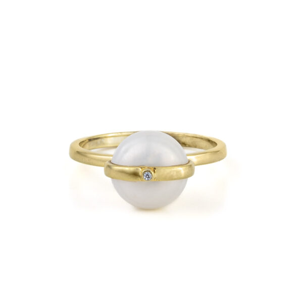 Gold Plated Pearl in Circle Ring
