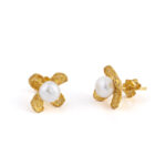 Pearl Flower Stud Earrings