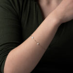 Βραχιόλι Χρυσό 9Κ με Ματάκι και Τριφύλλια - Image 2