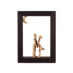 Αγαπημένοι Μαζί - Μπρούτζινη φιγούρα σε ξύλινο πλαίσιο