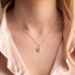 Round Pearl and Peridot Necklace in 925 Sterling Silver Gold Plated - Image 2