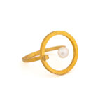 Round Geometrical Pearl Ring in 925 Sterling Silver